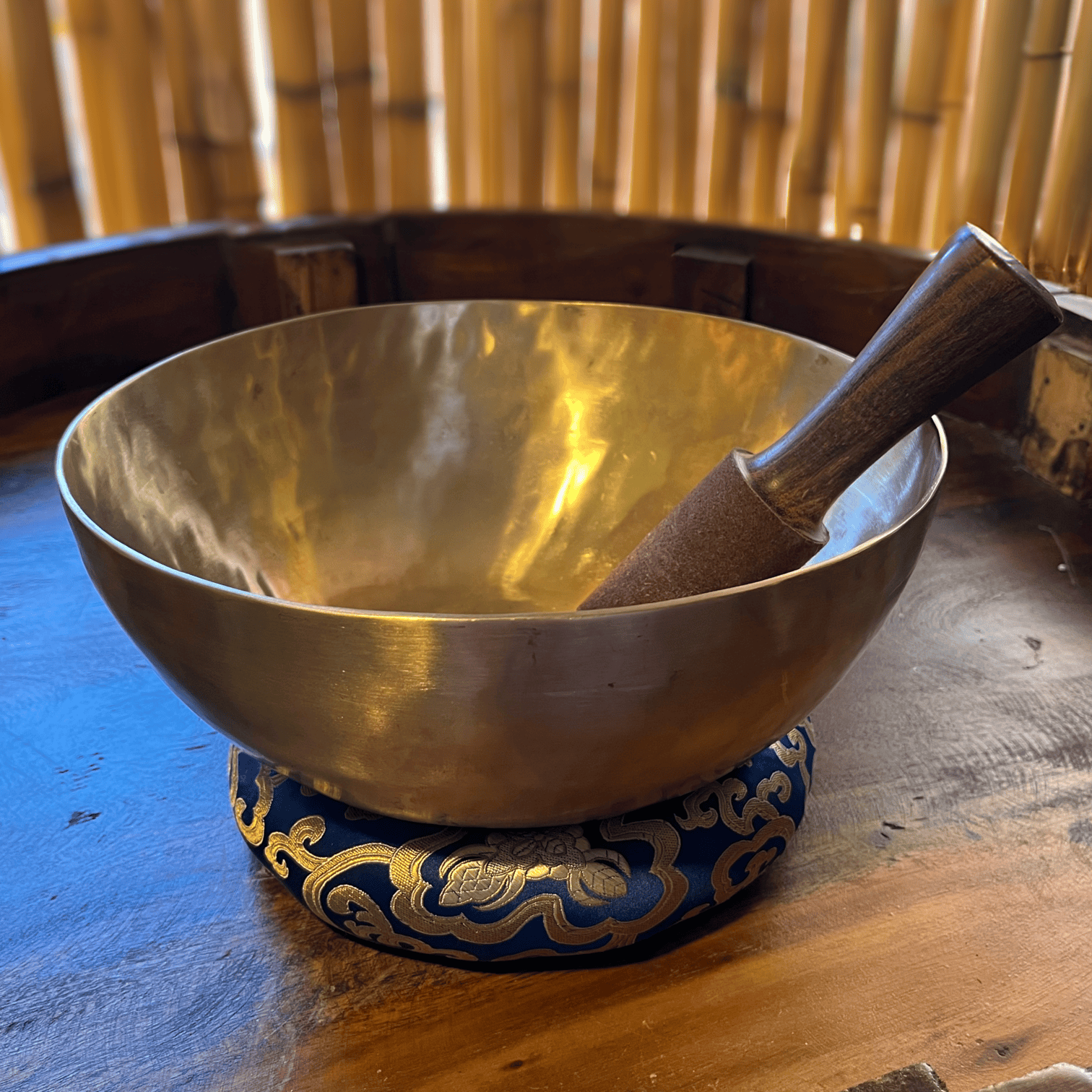 GSB Singing Bowl 23.5cm - 29.5cm - Image 3