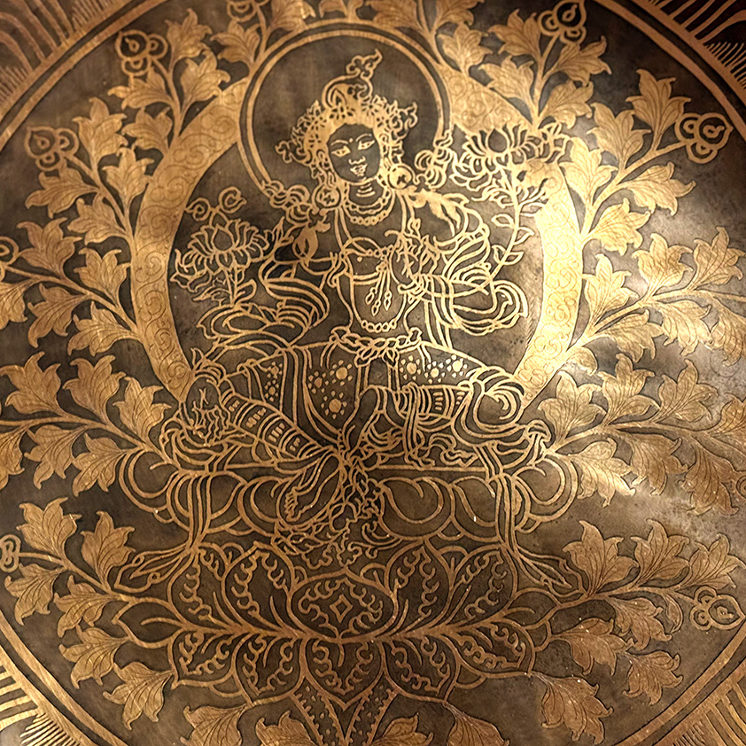 Large Etched Tara Handmade Singing Bowl - 60cm - Image 5