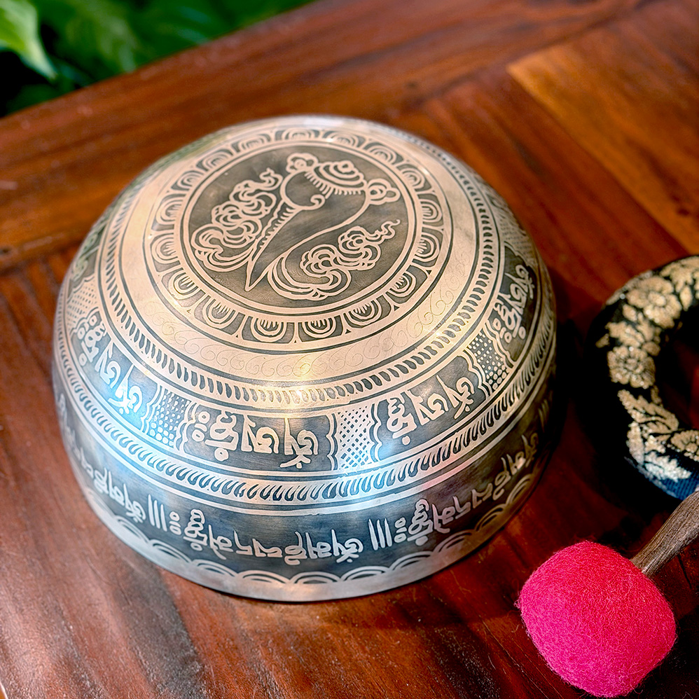 Hand-Etched Medicine Buddha Bowl - 26cm - Image 4
